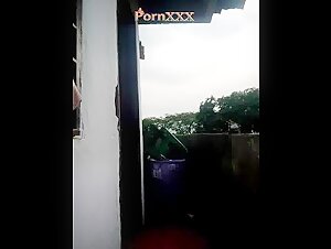 Latina-solo-squirts (13)
